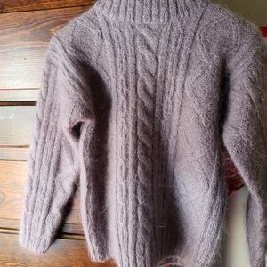 Vintage Cape Isle Knitters Women's Medium Wool Sweater in Lilac